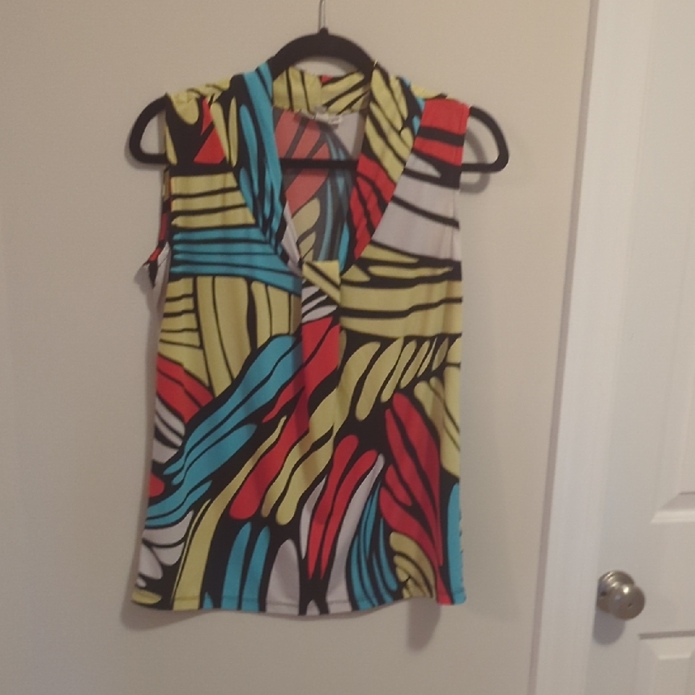 Dana Buchman Red and Blue Graphic Wrap Blouse